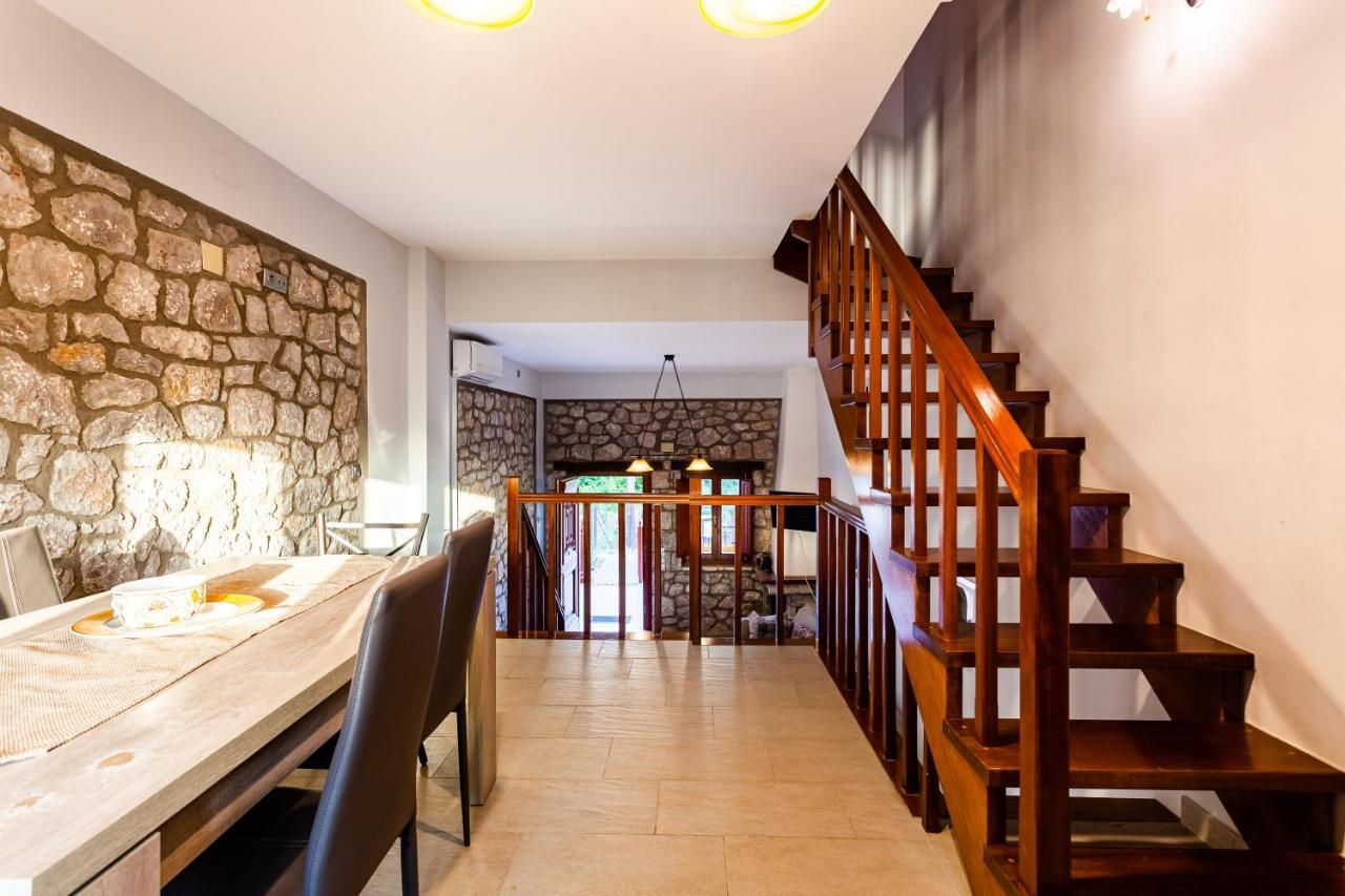 Seaside Dukes Villas Paralio Astros Exterior photo